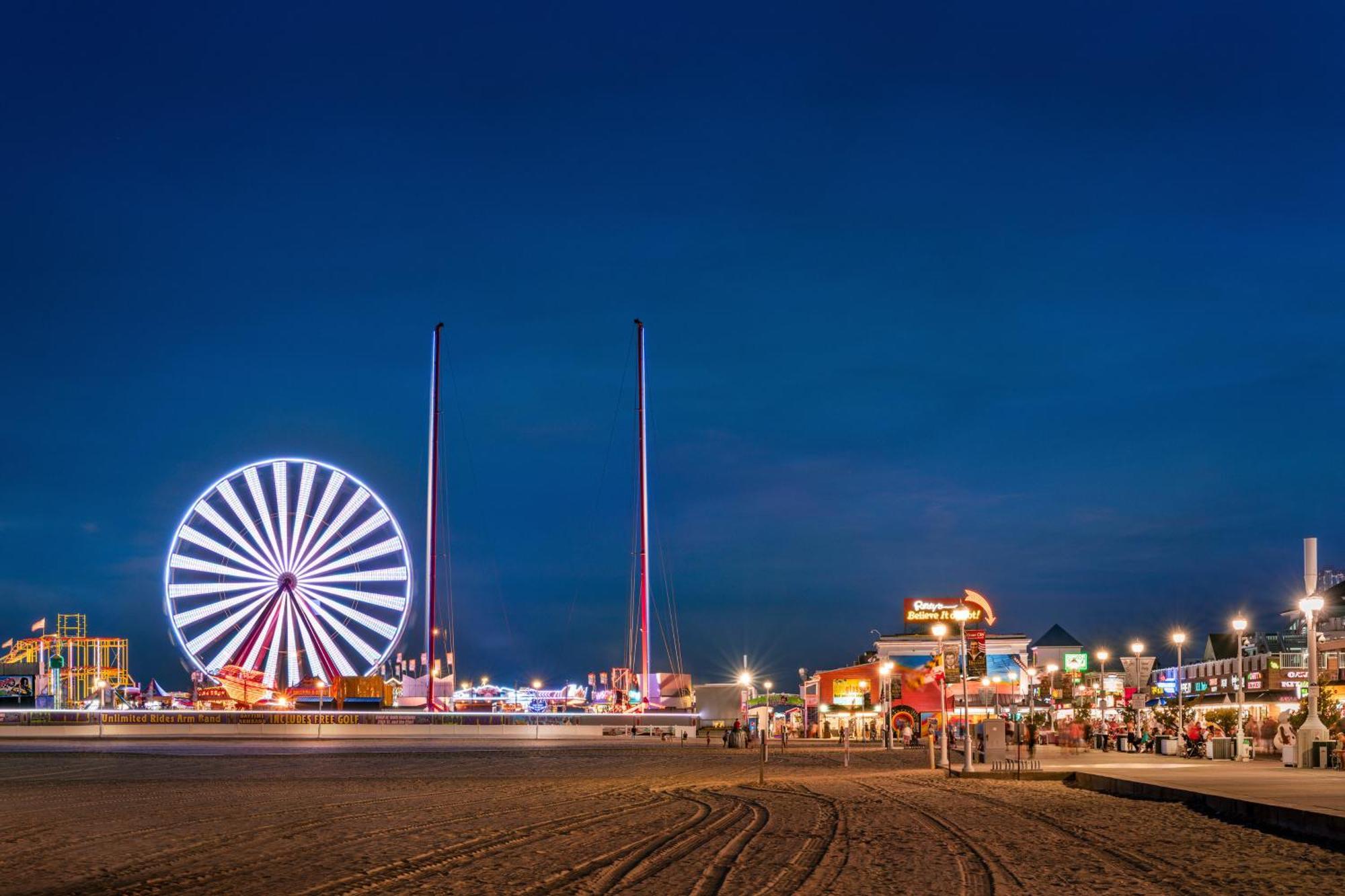 Holiday Inn Ocean City By Ihg Bagian luar foto