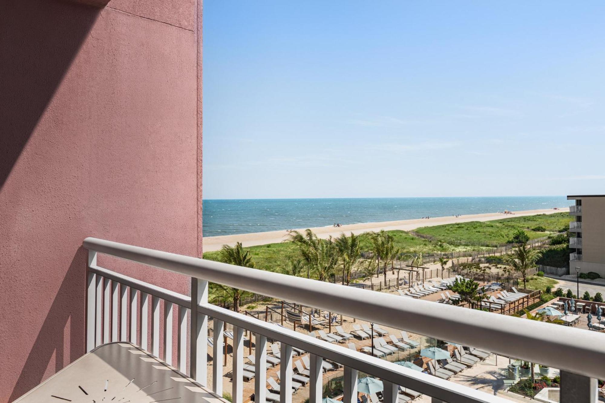 Holiday Inn Ocean City By Ihg Bagian luar foto